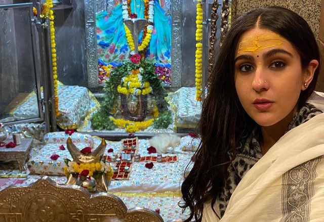  Sara Ali Khan Fearlessly Defends Her Devotion To Lord Shiva Against Trolls-TeluguStop.com