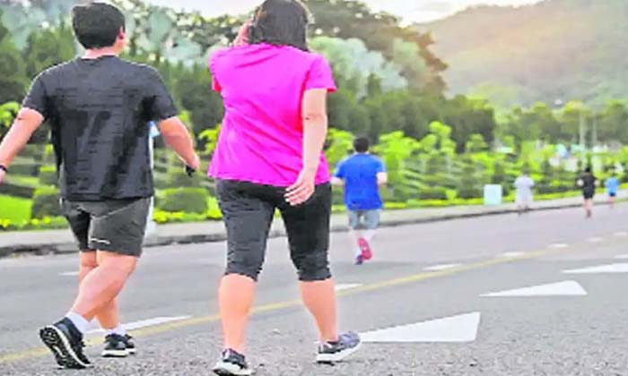  Do You Know The Benefits Of Walking Every Day , Benefits Of Walking , Walking ,-TeluguStop.com