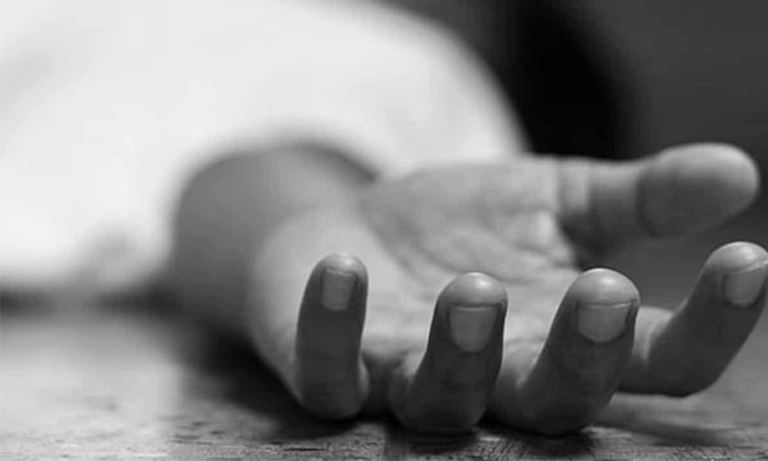  Five People Died In One Day Due To Heart Attack In Telangana Details, Heart Att-TeluguStop.com