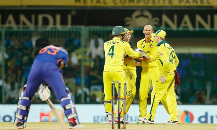  India Lost Third Odi Against Australia At Chennai Details, India Vs Australia, I-TeluguStop.com