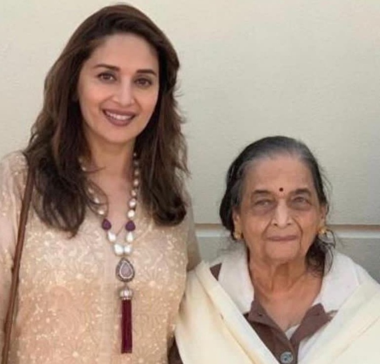 Bollywood Actor Madhuri Dixit8217s Mother Passes Away At 91 Actressmadhuri Bollywood 8544