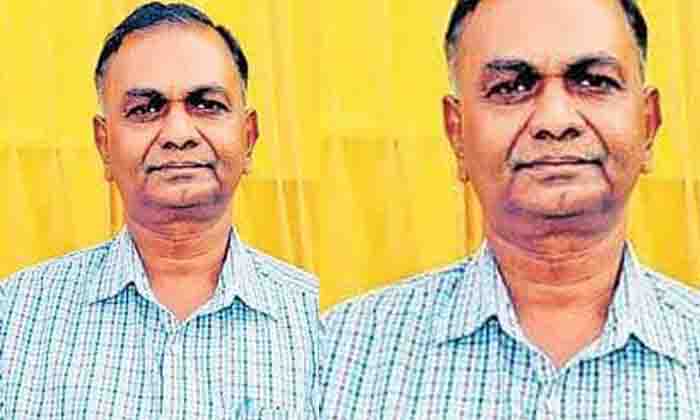  National Award To Former Deo Dr. Radha Kishan Of Rajanna Sirisilla , Deo Dr. Rad-TeluguStop.com