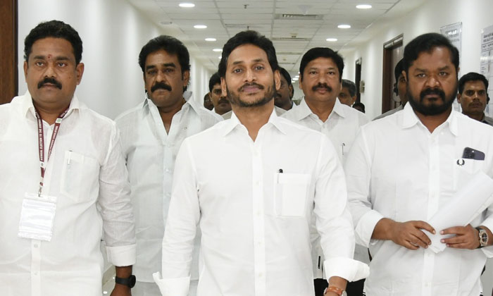  Polling For Seven Mlc Seats In Mla Quota Started , Polling , Mlc , Mla Quota ,-TeluguStop.com