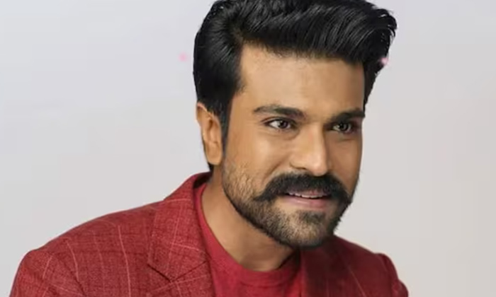  Ram Charan Emi Problems Rumors Viral,ram Charan,mega Fans,rrr,chiranjeevi,social-TeluguStop.com