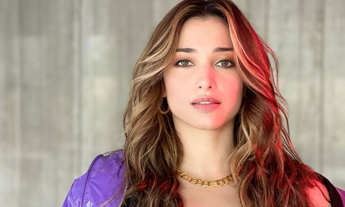  Tamanna Remuneration For Lust Stories 2, Tamanna , Remuneratio , Lust Stories 2-TeluguStop.com