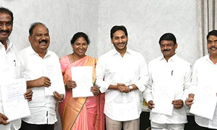  This Is The Background Of The New Mlcs, Ysrcp, Tdp,  Mlcelections, Jagan, Cbn, C-TeluguStop.com