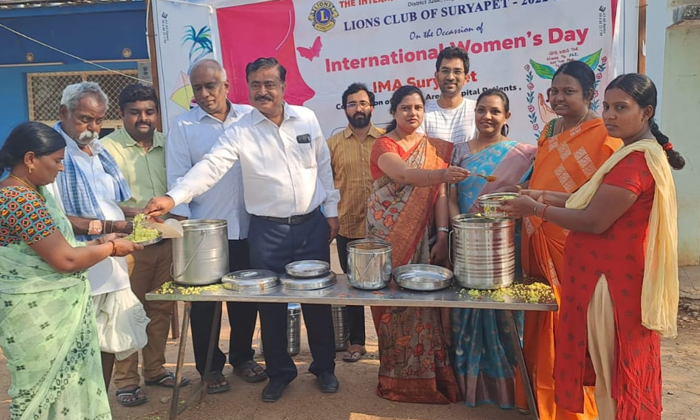  Women Should Be Conscious And Move Forward , Women , Dr. Vijayalakshmi, Dr. Chan-TeluguStop.com