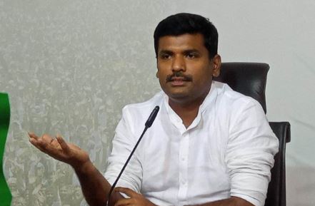 Minister Gudivada Amarnath's Key Comments On Investments Minister Gudivada Amarnath's Key Comments On Investments-TeluguStop.com