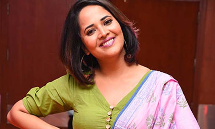  Anasuya Bharadwaj Comments Viral On Social Media-TeluguStop.com