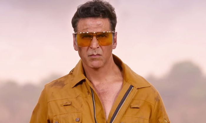  Bollywood Star Hero Akshay Kumar Back To Back Flaps , Akshay Kumar,bollywood,fi-TeluguStop.com