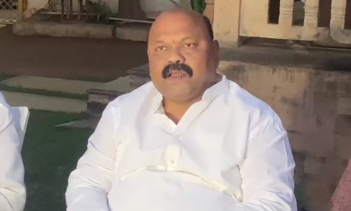  D Sanjay Shocking Comments On D Srinivas Resignation To Congress Party, D Sanjay-TeluguStop.com