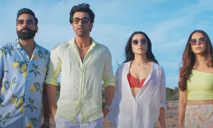 Tu Jhoothi Main Makkaar : ఆ కారణంతోనే దీపికా ప Tu Jhoothi Main Makkaar : ఆ కారణంతోనే దీపికా ప-TeluguStop.com