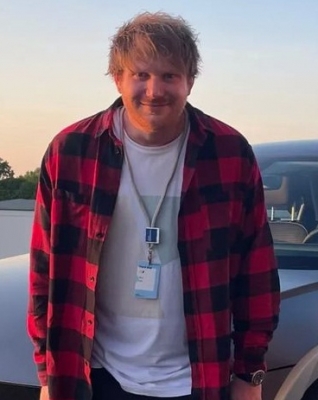  Ed Sheeran Announces New Album, Reveals Wife Had Tumour During Pregnancy-TeluguStop.com