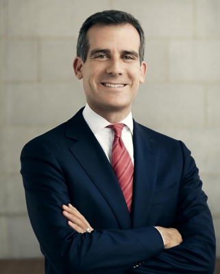  Eric Garcetti Officially Sworn In As Us Ambassador To India-TeluguStop.com