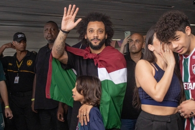  Football: Brazilian Club Fluminense Revel In Former Real Star Marcelo's Homecomi-TeluguStop.com