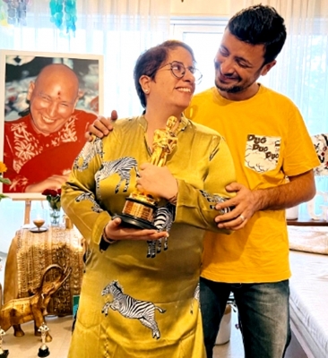  Guneet Monga's Team Christens Their Oscar 'goldie Monga Kapoor'-TeluguStop.com