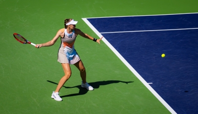  Indian Wells: Rybakina Dominates Swiatek, Sets Up Final Clash With Sabalenka-TeluguStop.com