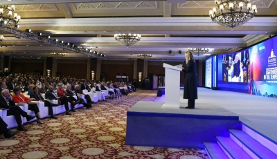  Italy Pm Giorgia Meloni, Pm Modi Inaugurate Raisina Dialogue 2-TeluguStop.com