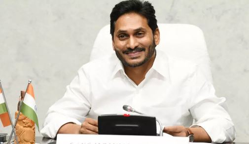 Cm Jagan Warns That There Must Be Changes In The Ap Cabinet..!! Cm Jagan Warns That There Must Be Changes In The Ap Cabinet..!!-TeluguStop.com
