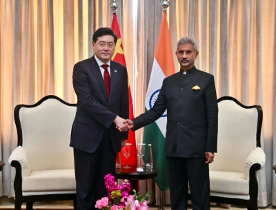 Jaishankar Holds Bilateral Meeting With Chinese Counterpart Jaishankar Holds Bilateral Meeting With Chinese Counterpart-TeluguStop.com