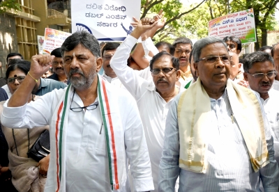  Karnataka Polls: Siddaramaiah To Contest From Varuna, D.k Sivakumar From Kanakpu-TeluguStop.com