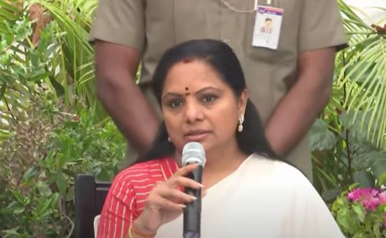  Mlc Kavitha To Delhi Ed Office..!-TeluguStop.com