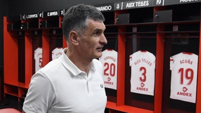  La Liga: Jose Luis Mendilibar Replaces Jorge Sampaoli As Sevilla Fc Coach-TeluguStop.com