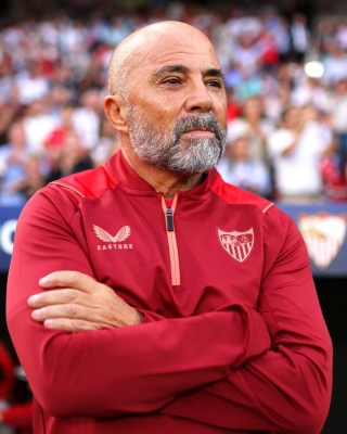  La Liga: Sevilla Confirm Mendilibar, While Elche Name Beccacece As New Coach-TeluguStop.com