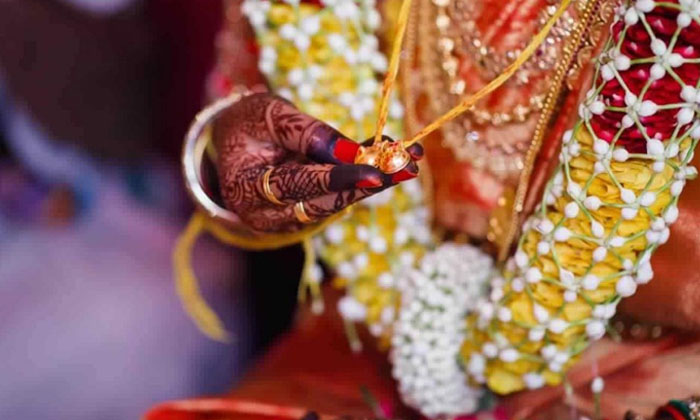 Telugu Bakti, Devotional, Mangalsutra, Married-Telugu Raasi Phalalu Astrology Ho