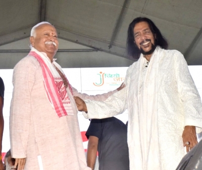  Mohan Bhagwat Treated Me Like His Brother, Says 'samaveda' Translator Iqbal Durr-TeluguStop.com