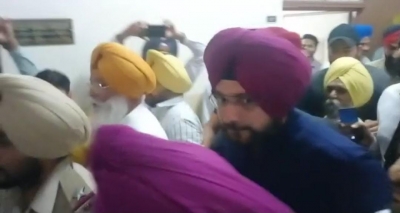  Navjot Singh Sidhu Likely To Be Released From Jail On Saturday-TeluguStop.com