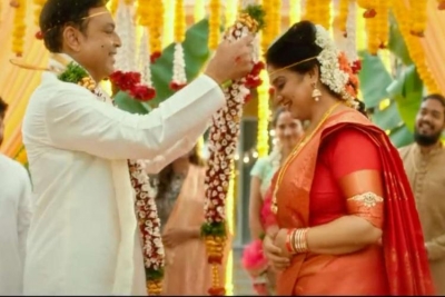  Never Too Old To Say 'no': Tollywood Actor Naresh Marries For 4th Time At 60-TeluguStop.com