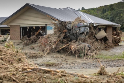  Nz Introduces Duty Relief For Cyclone-affected Businesses-TeluguStop.com