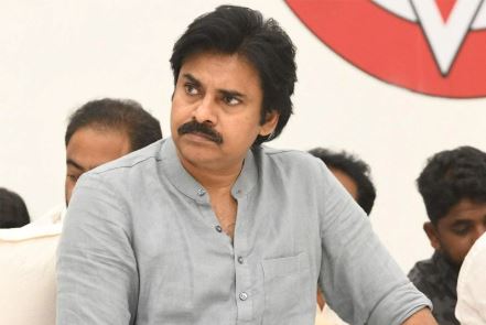  Key Comments Of Janasena Party Chief Pawan Kalyan-TeluguStop.com