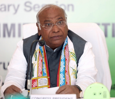  People Asking How To Make Holi Dishes: Kharge On Gas Price Hike-TeluguStop.com