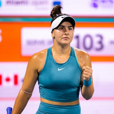  'praying For Nothing Serious', Andreescu Gives An Update On Her Injury-TeluguStop.com