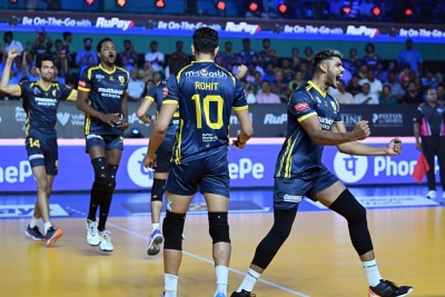  Pvl: Kochi Blue Spikers Finish Campaign With Win Over Mumbai Meteors-TeluguStop.com