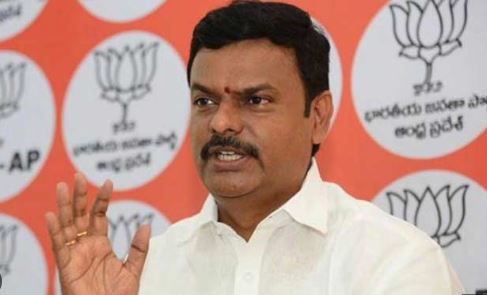  Whether He Is With Jana Sena Or Not.. Bjp Leader Comments-TeluguStop.com