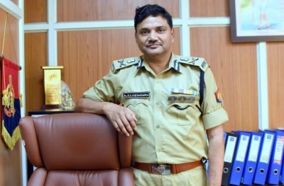  R.k. Vishwakarma Is New Up Dgp-TeluguStop.com