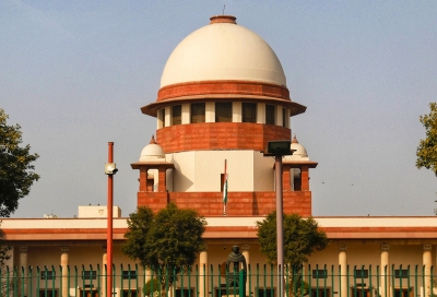 'rs 3,300 Crore Loan', Sc Stays Bombay Hc Order Permitting Uil Chairperson To Tr 'rs 3,300 Crore Loan', Sc Stays Bombay Hc Order Permitting Uil Chairperson To Tr-TeluguStop.com