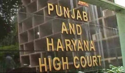  Sc Stays Punjab Hc Order For Setting Up Sit To Probe Chandigarh Police-TeluguStop.com