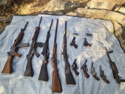  Terrorist Hideout Busted At J&k's Handwara, Arms Recovered-TeluguStop.com