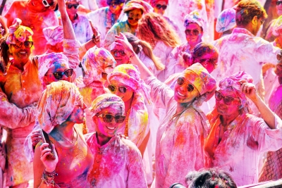  Throw The Ultimate Holi Party: 6 Essential Items You Need To Host A Colourful Ex-TeluguStop.com