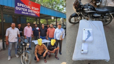 Two Wanted Criminals Arrested In Delhi Two Wanted Criminals Arrested In Delhi-TeluguStop.com