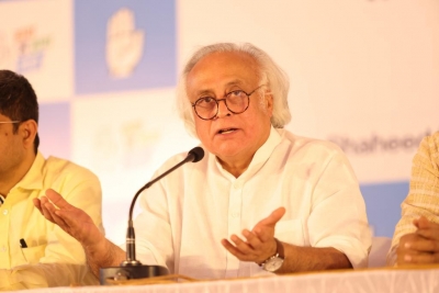  Uk Govt Failed Miserably In Its Basic Responsibility: Jairam Ramesh-TeluguStop.com