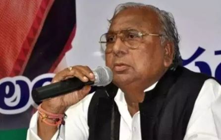  Congress Leader Vh Sensational Comments On Bjp-TeluguStop.com