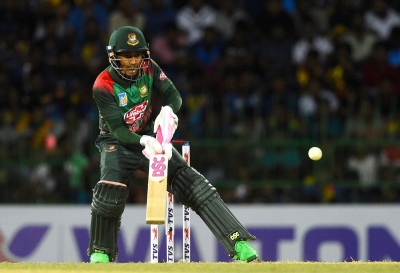  Wicketkeeper-batter Mushfiqur Rahim Slams The Fastest Century By A Bangladesh Ba-TeluguStop.com