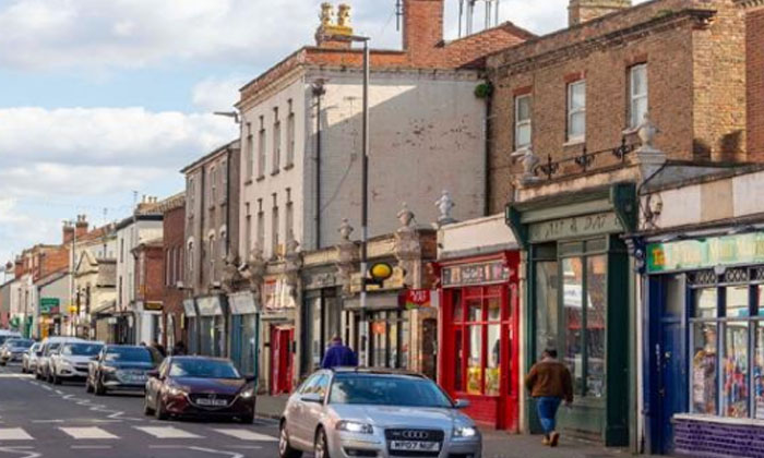  75 Languages ​​are Heard When You Step On That Gloucester City Street... Do-TeluguStop.com