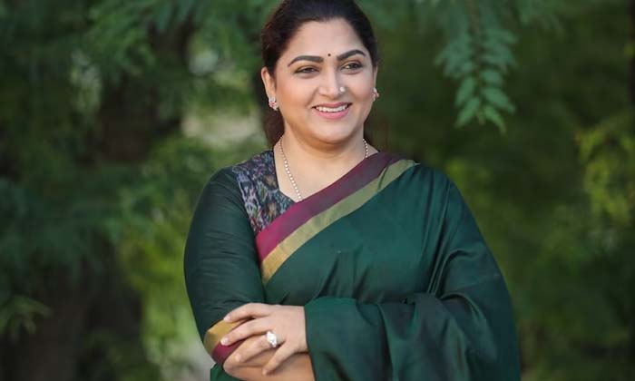  Actress Kushboo Who Was Hospitalized Fans Are Worried About What Happened ,khusb-TeluguStop.com