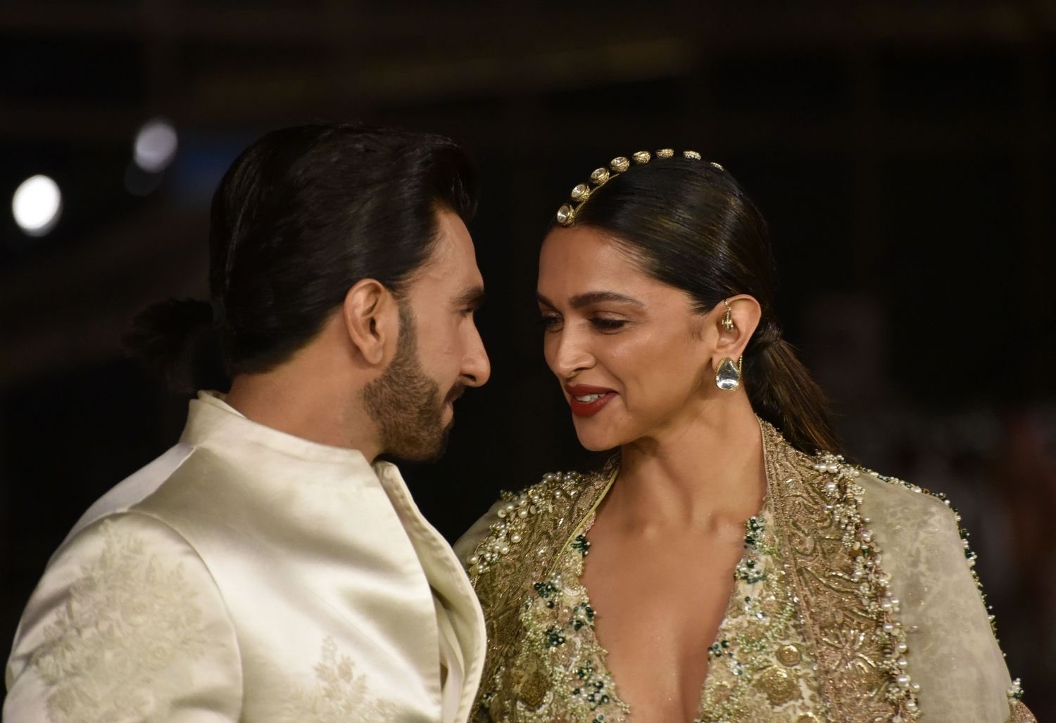  “never Experienced Such Quality Before”: Deepveer Get Goosebumps At-TeluguStop.com